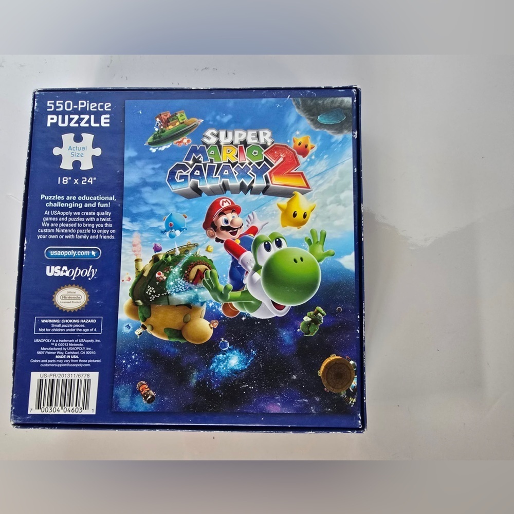 USAopoly Super Mario Galaxy 2  Collectors Puzzle - 550 Pieces 2013  18 x 24 USED - Picture 2 of 2
